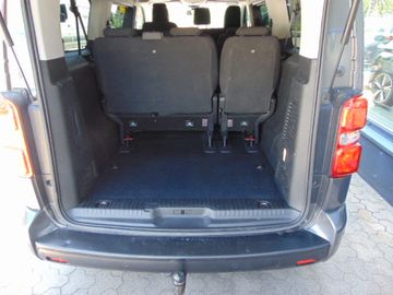 Bild 12 Peugeot Traveller Business L3