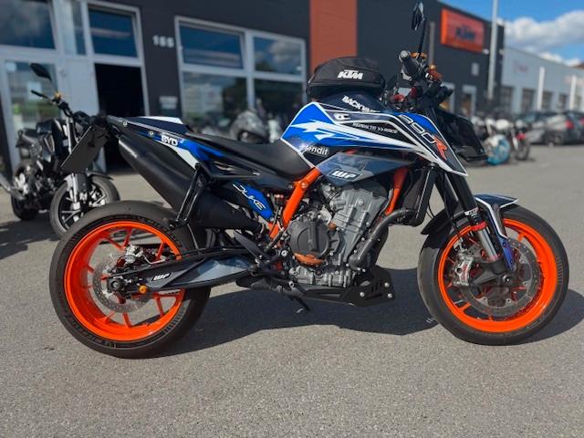 KTM 890 Duke R