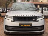 Land Rover Range Rover 3.0 D250 HSE Pano,HUP,Luft,Key,Soft - Land Rover Range Rover Gebrauchtwagen in Berlin