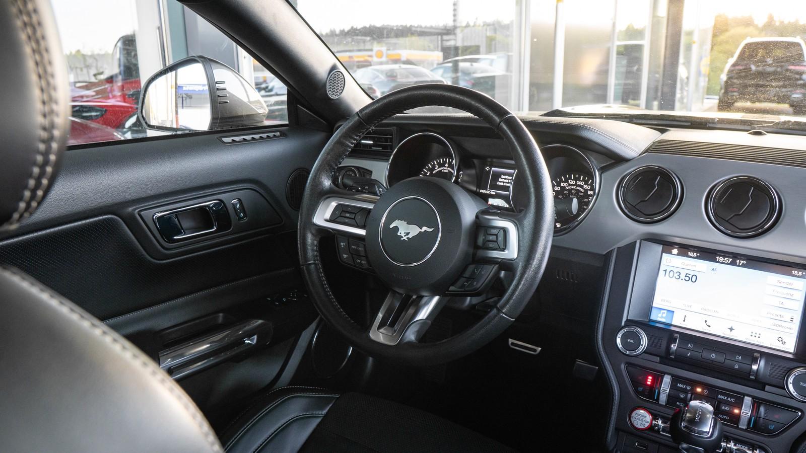 Ford Mustang 5.0 GT FASTBACK*nur 17TKM*KLAPPEN AUSPUF