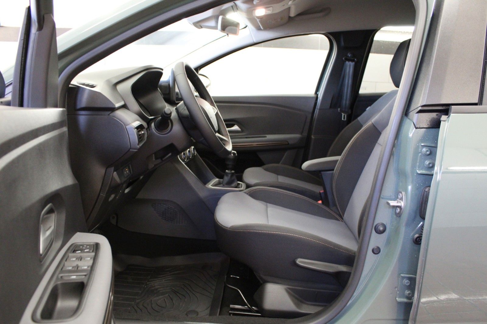 Fahrzeugabbildung Dacia Jogger Eco-G 100 Extreme+ 5-Sitzer *15237*