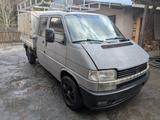 Volkswagen T4 Doka Syncro 2,4TD - graue Volkswagen T4 andere