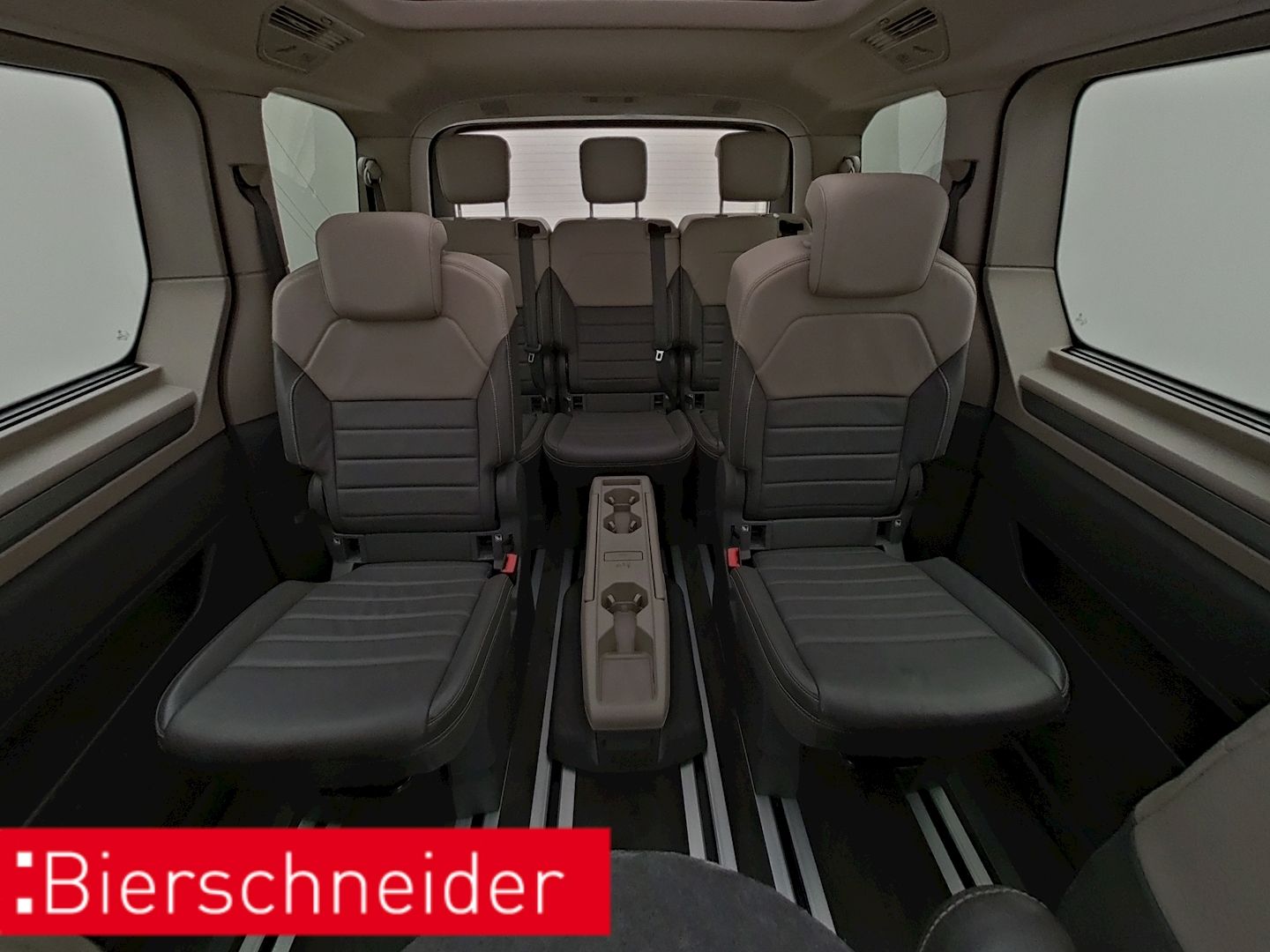 Volkswagen T7 Multivan 2.0 TSI DSG Edition AHK HUD NAVI PAN foto 17