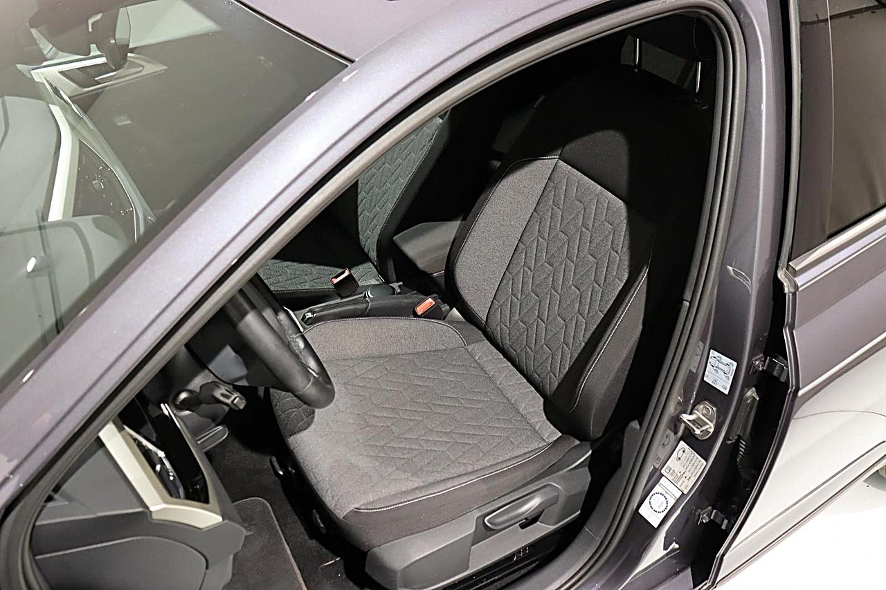 Volkswagen Taigo Life MOVE 1.0 TSI DSG IQ.LIGHT NAVI ACC PD, миниатюра 14
