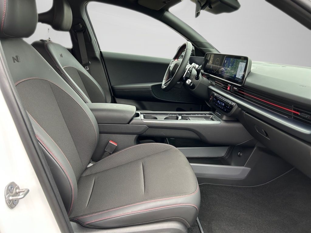 Hyundai IONIQ 6 – Bild 16