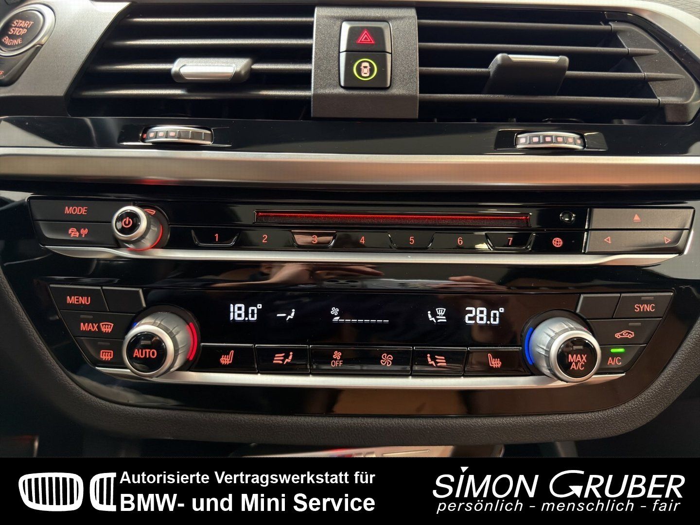 BMW X3 M40d Innovation Pano Leder Hifi AHK 21 Zoll foto 22
