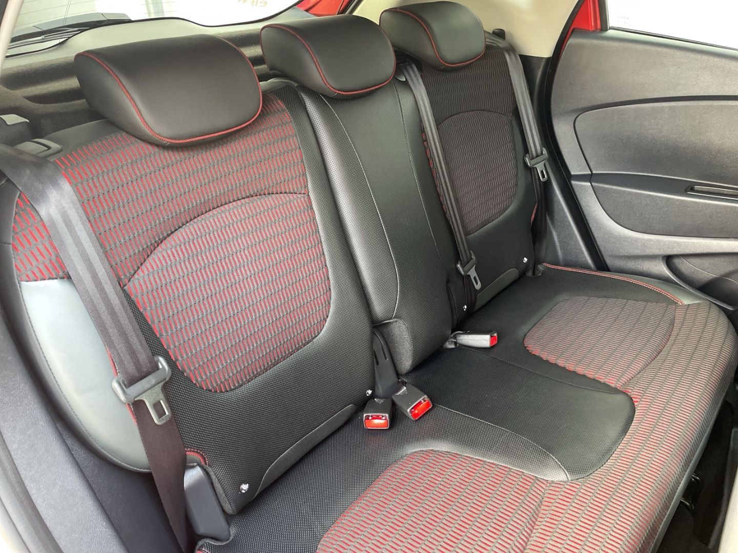 Captur 1.2 TCe 120 X-MOD ENERGY Kamera/GRA/Navi/