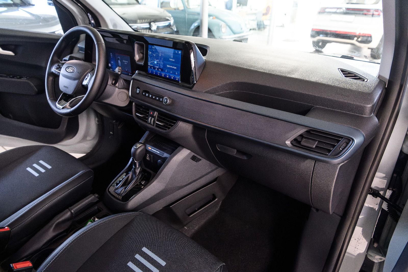 Fahrzeugabbildung Ford Tourneo Courier Active +Navi +ACC +Winter