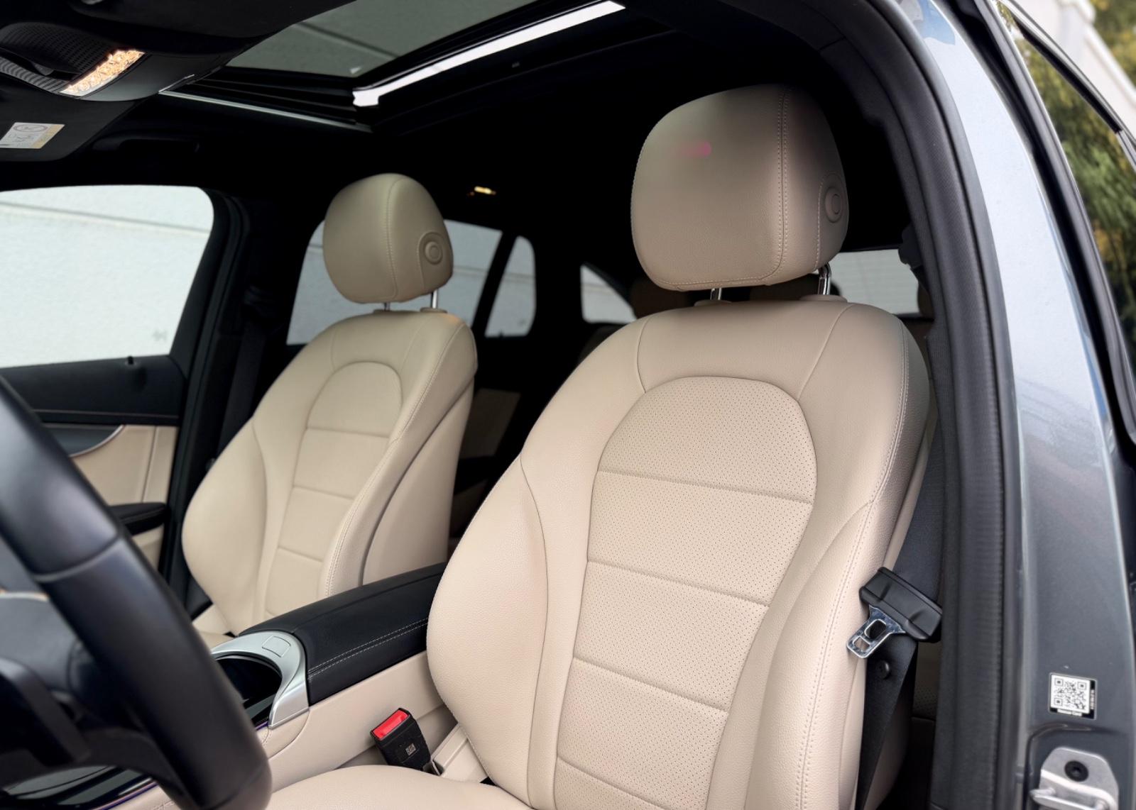 Mercedes-Benz EQC 400 4M °HUD°MASSAGE°LEDER°KEY-GO°SHD°19"AMG°