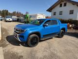 Volkswagen Amarok Aventura mit Rollo