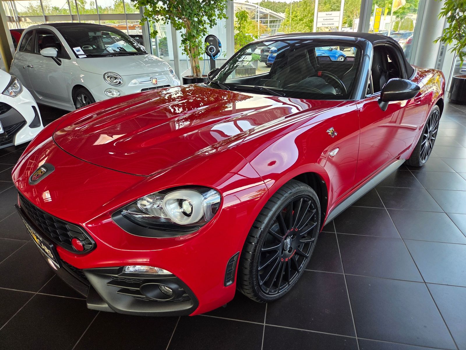 Fahrzeugabbildung Abarth 124 Spider 1.4 MultiAir Turbo KLIMA ALU