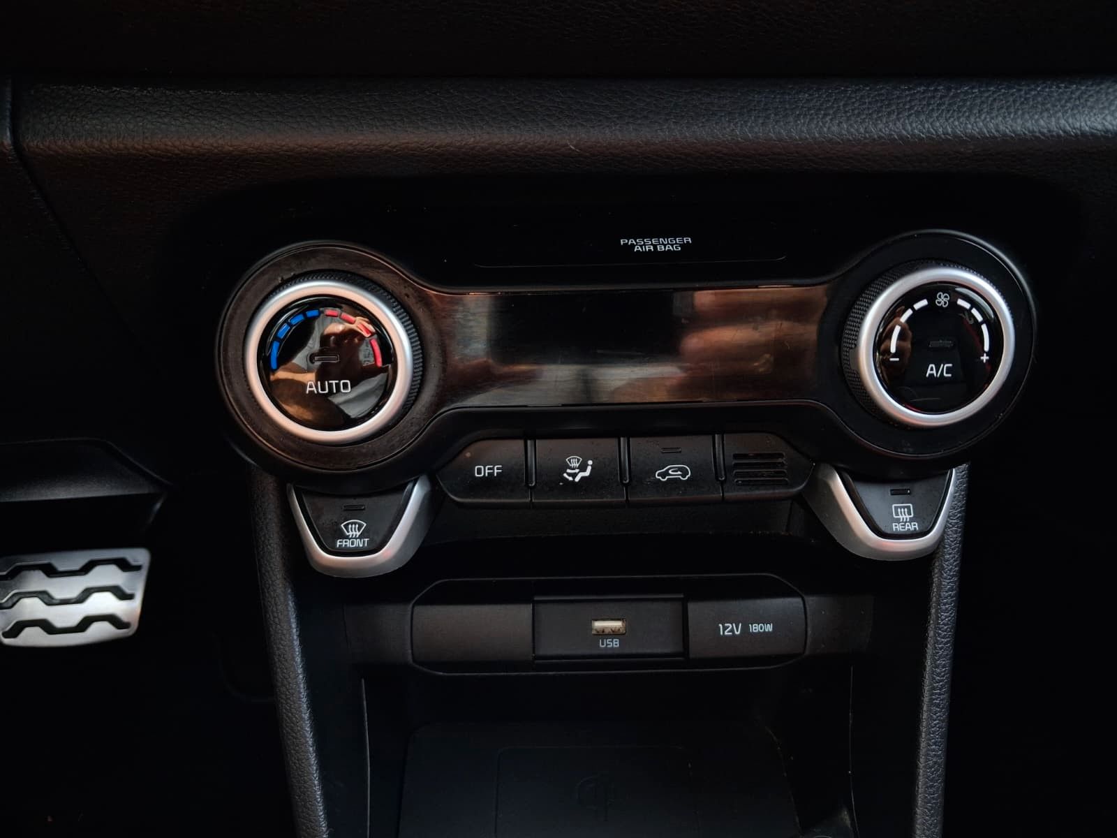 Fahrzeugabbildung Kia Picanto GT-Line AMT Leder Navi Kamera 84PS uvm.