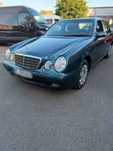 Mercedes-Benz Mercedes E200 Kompressor - gebrauchte Mercedes-Benz E 200 aus dem Jahr 2000