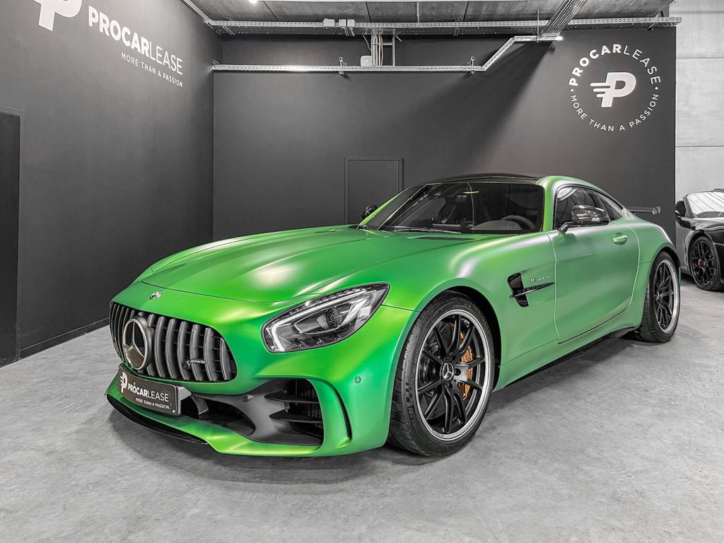 Mercedes-Benz AMG GT R