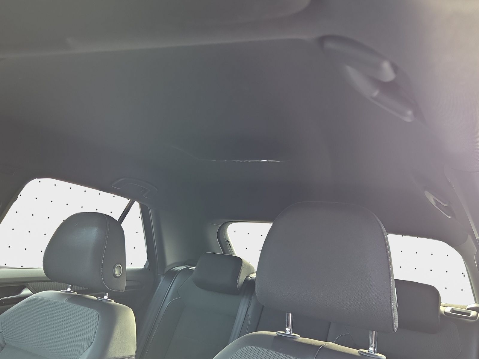 Volkswagen T-Roc - Bild 12