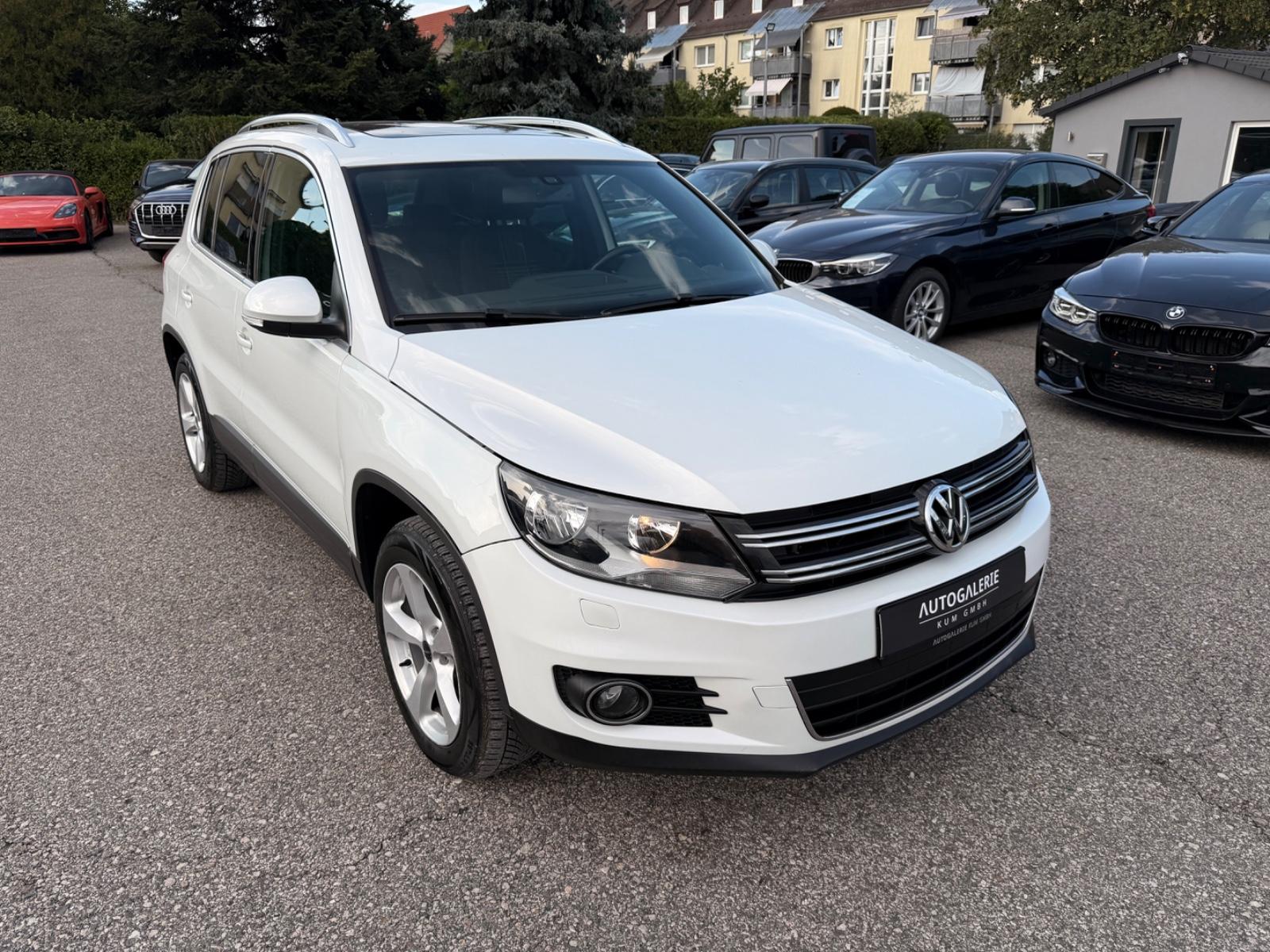 Volkswagen Tiguan 2,0 TDI 4M / PANO / AHK / NAVI / TEMPO