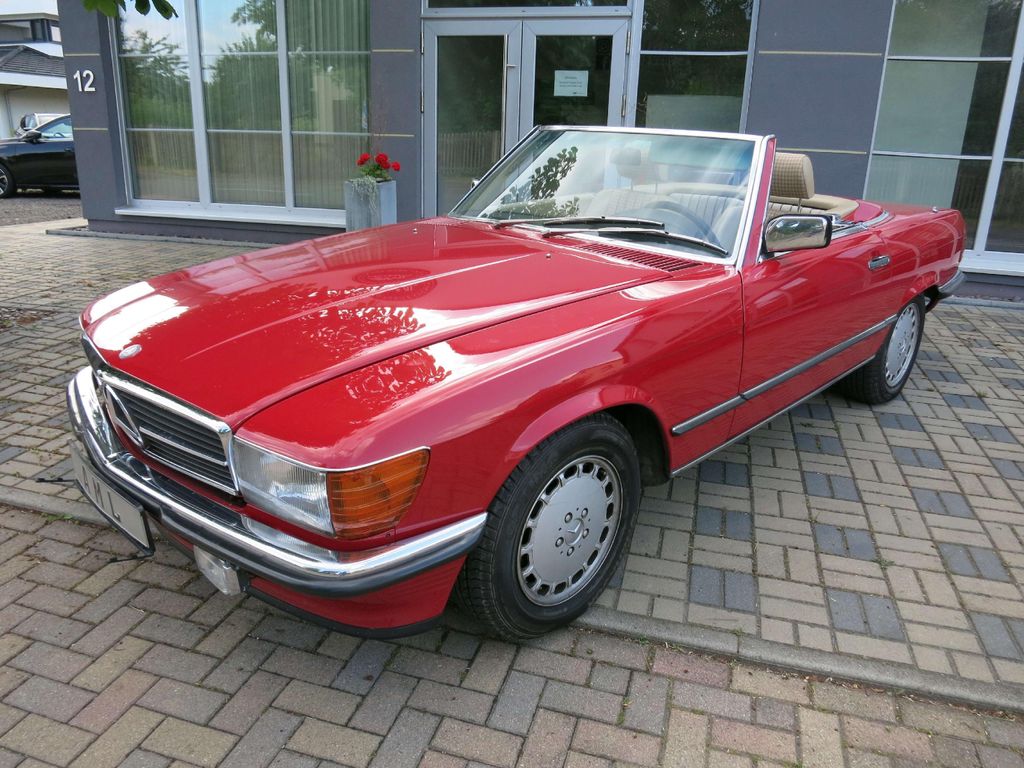 Mercedes-Benz SL 300