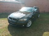 BMW E91 320i - BMW 320: 320i E91