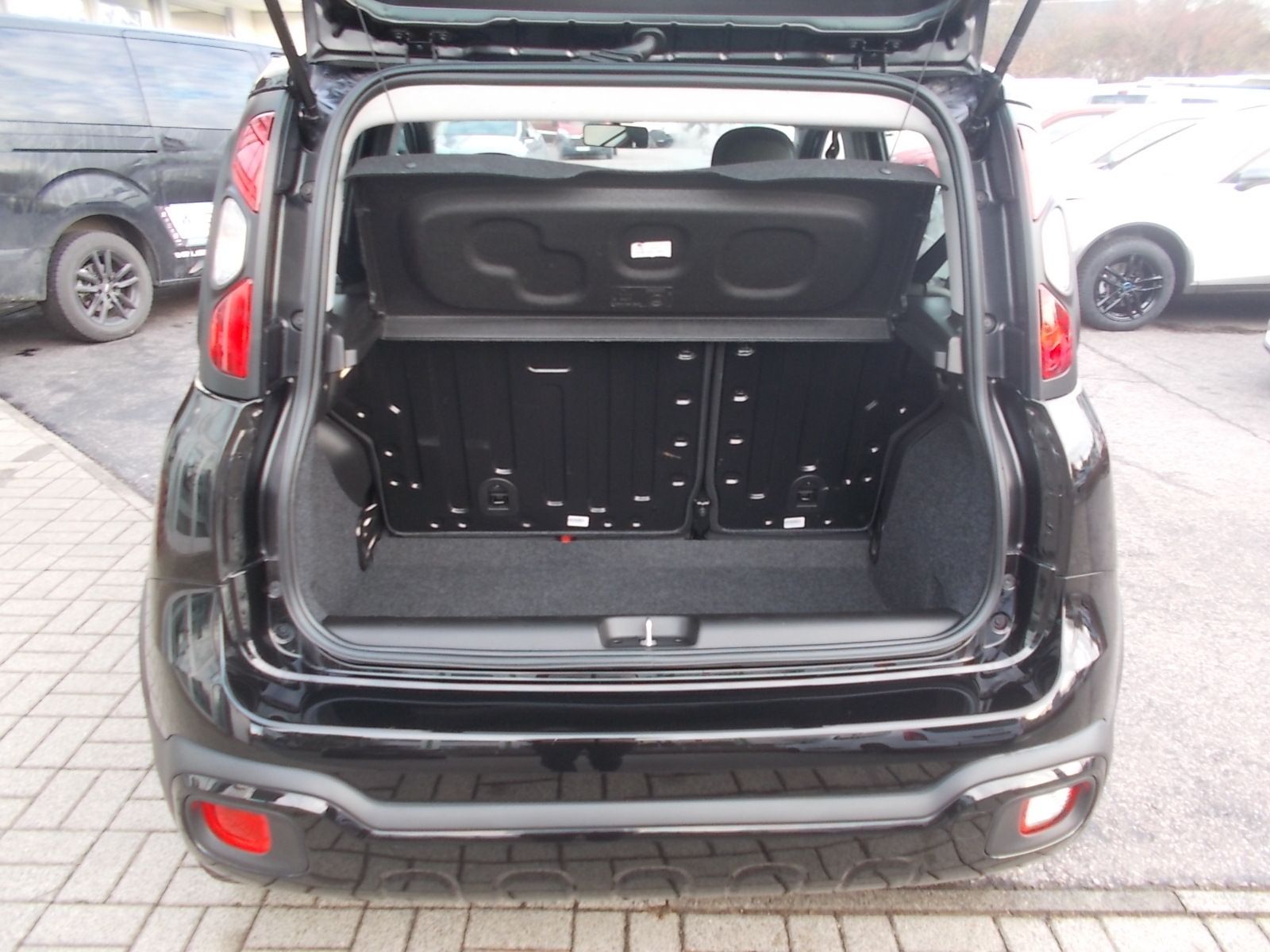 Fahrzeugabbildung Fiat Panda City Plus 1.0 Hybrid