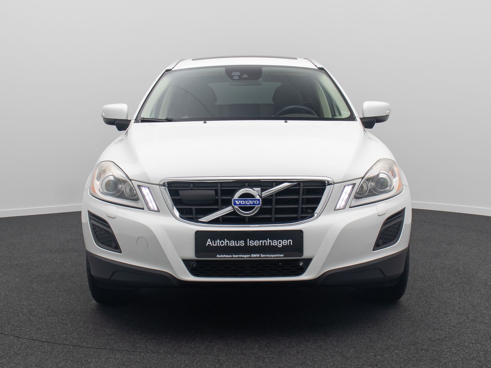 Fahrzeugabbildung Volvo XC60 Summum 2WD Bi-Xenon Kamera Panorama