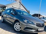 Opel Astra K Sports Tourer Edition*PDC*APPLE/ANDROID* - Opel Astra Gebrauchtwagen in Lübeck