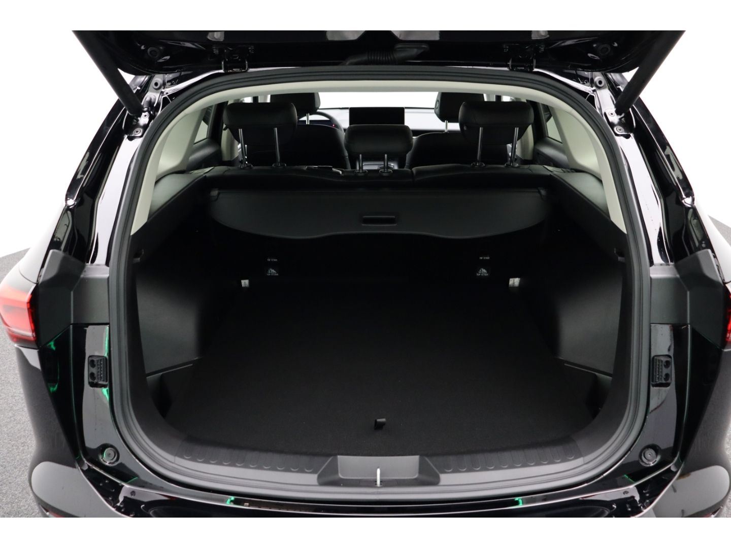 Fahrzeugabbildung GWM Haval H6 1.5 HEV FWD Luxury Pano ACC