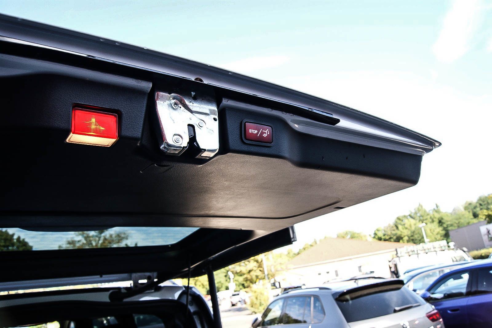 Fahrzeugabbildung Mercedes-Benz V 250 d EDITION AMG MBUX 7-SITZE IQ-LED KAMERA