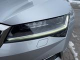 Skoda Superb Combi L&K 4x4/1.HD/MWST/NAVI/KAMERA/eSD - Skoda Superb: Standheizung