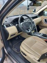 Land Rover Discovery Sport TD4 180PS Automatik 4WD HSE ... - Land Rover Discovery Sport HSE mit Diesel-Antrieb