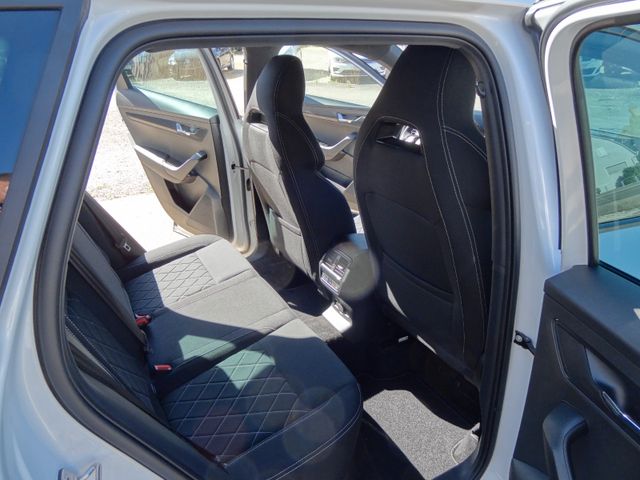 Fahrzeugabbildung Skoda Karoq Sportline 4x4/Virtual/LED/DSG/2.Hd/AHK/