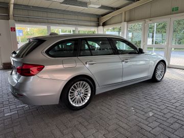 BMW 320 - 3