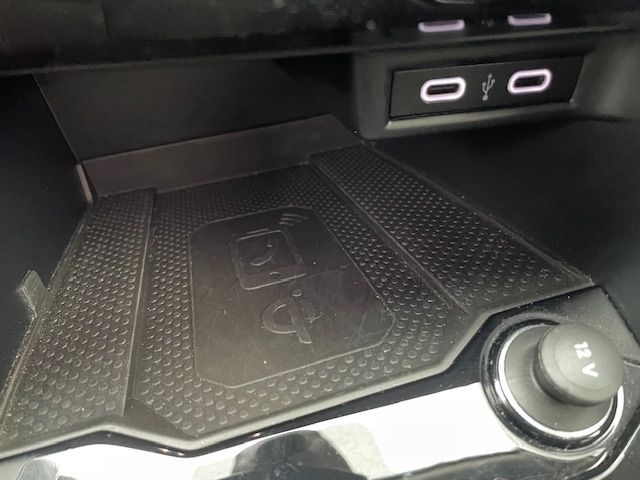T-Roc Style 2.0 TDI NAVI AHK StandHZG Matrix LED
