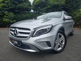 Mercedes-Benz GLA 180  Urban Xenon  Automatik Navi Anhänger - Mercedes-Benz GLA 180 Gebrauchtwagen