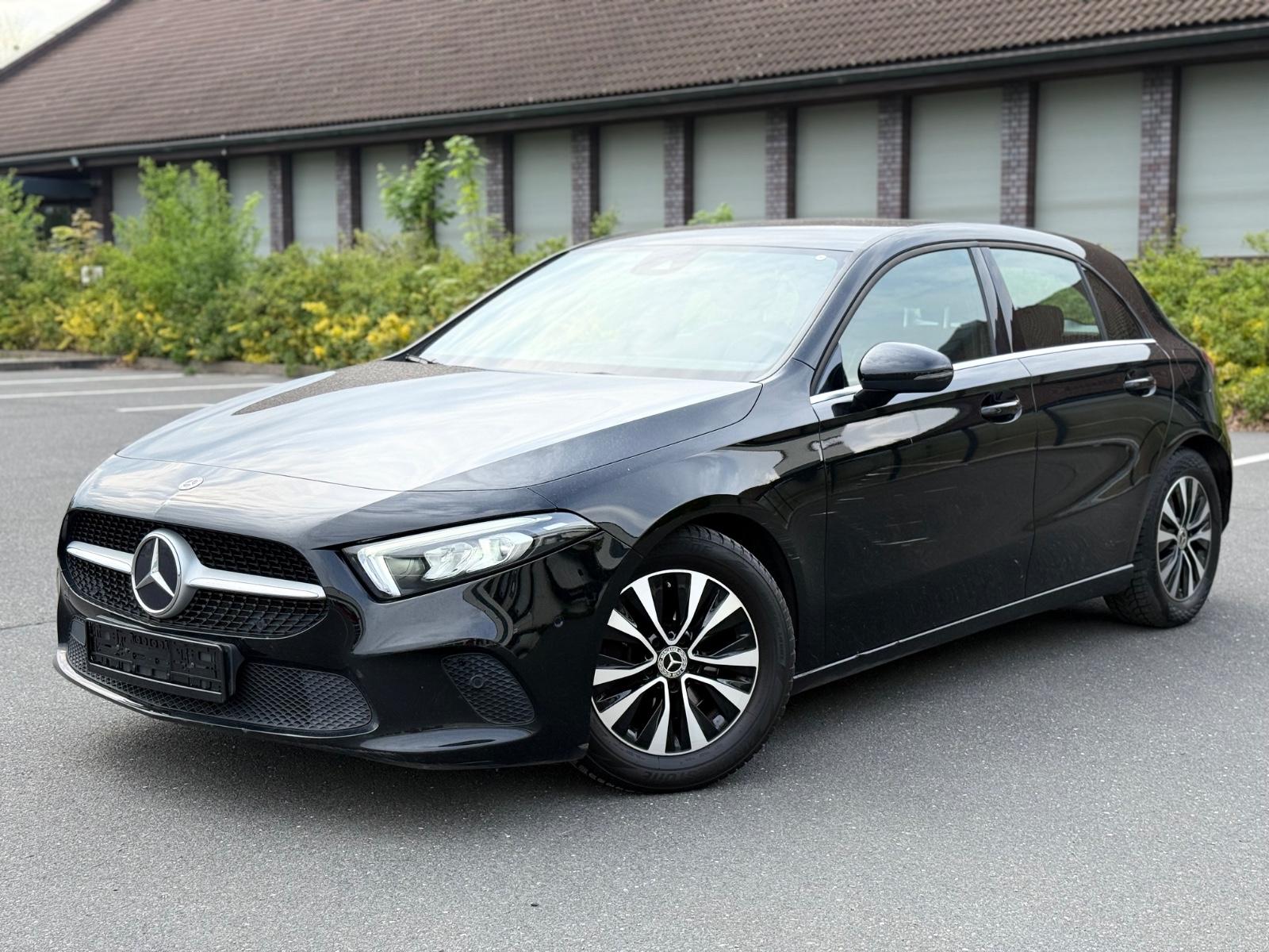 Mercedes-Benz A 200 D