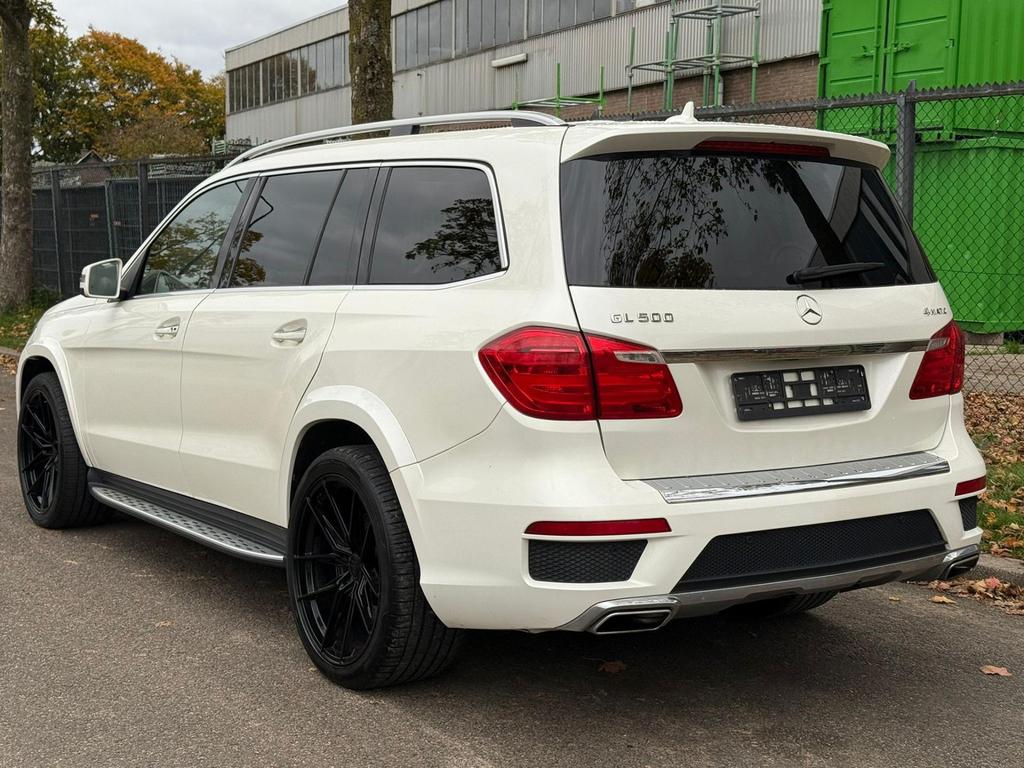 Mercedes-Benz GL 500