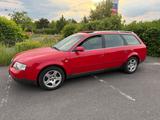 Audi A6 Avant 2.5 TDI Automatik - Audi A6 aus 2001: Kombi