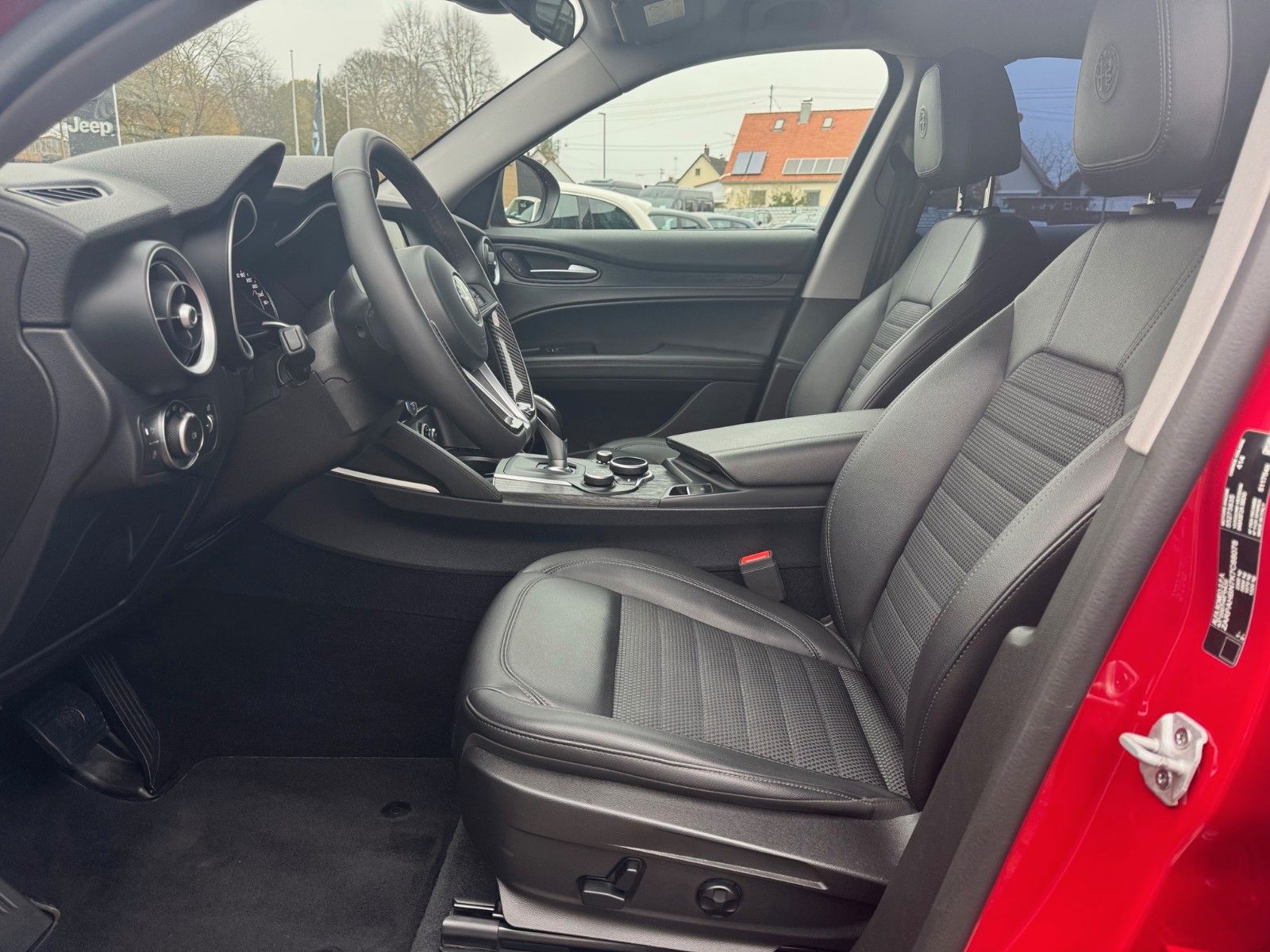 Fahrzeugabbildung Alfa Romeo Stelvio Super Q4 AT8 KAMERA MEMORY LEDER SITZHZG