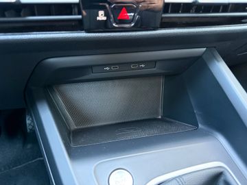 Volkswagen Golf VIII 2.0 TDI Variant Life|Kamera|Navi|AHK