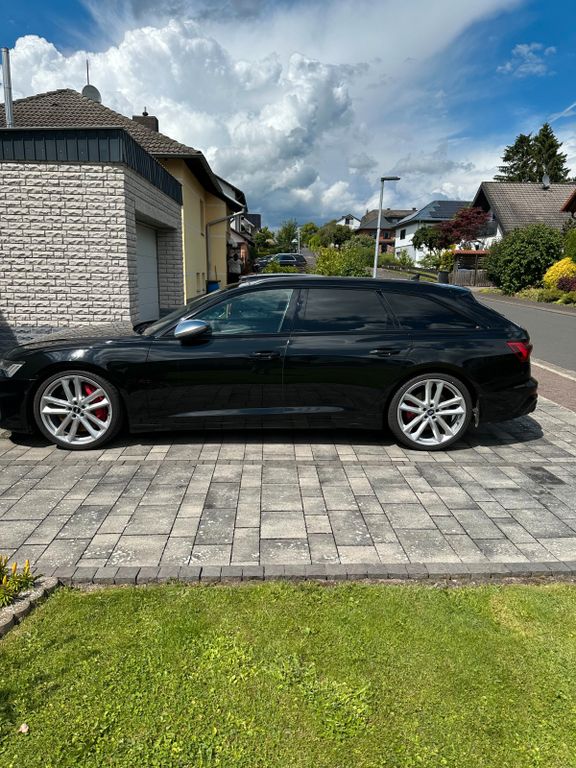 Image of Audi S6