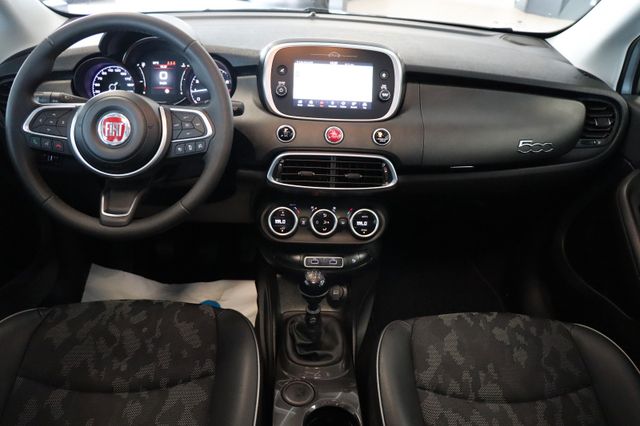 Fahrzeugabbildung Fiat 500X Cross|1HAND|PANO|KAMERA|ACC|19ZOLL|