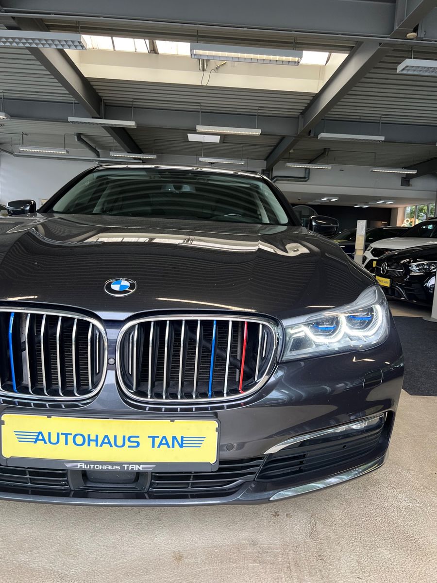 Fahrzeugabbildung BMW 740 d xDrive *MASSAGE* LEDER EXCLUSIVE *