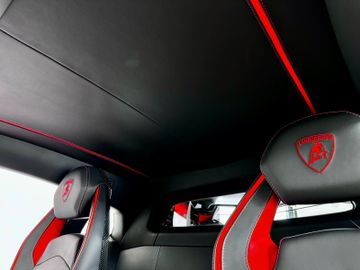 Lamborghini Aventador S Coupé Sofort verfügbar!, V12 6.5l