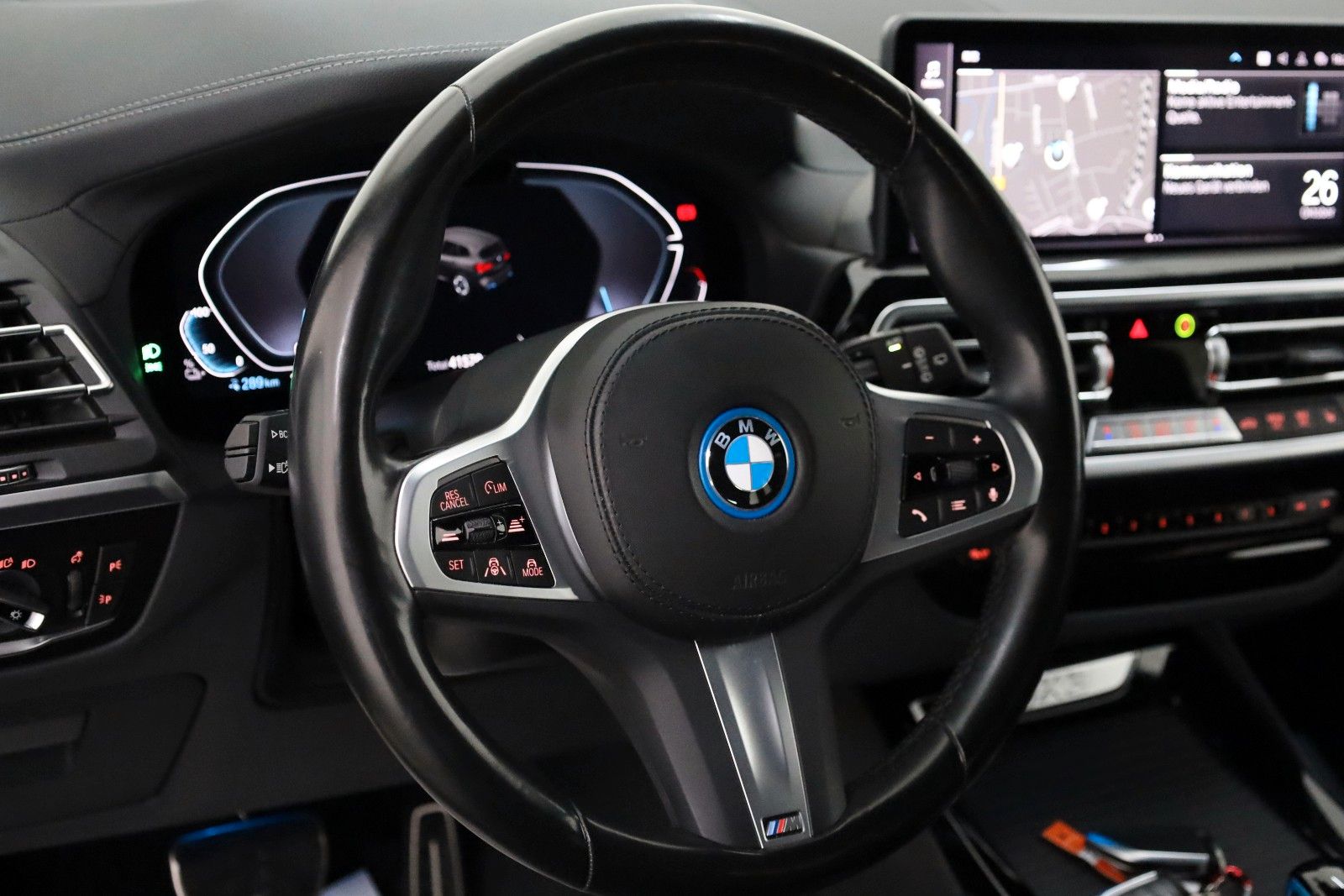Fahrzeugabbildung BMW iX3 Inspiring,M Sport,Navi,SH,Kamera,ACC,Panoram
