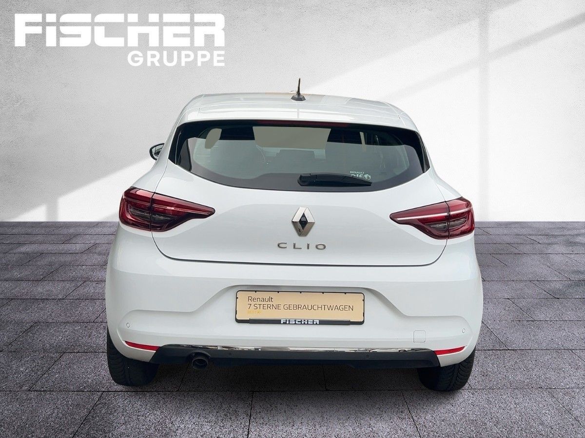 Fahrzeugabbildung Renault Clio Intens Tce 130 EDC Kamera Navi