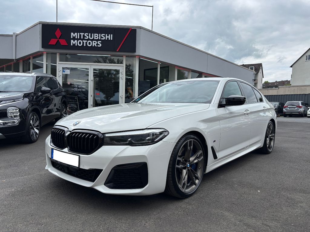 BMW M550