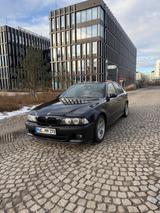 BMW 530i A -Individual M Paket Facelift - BMW 530 aus 2003: 530i