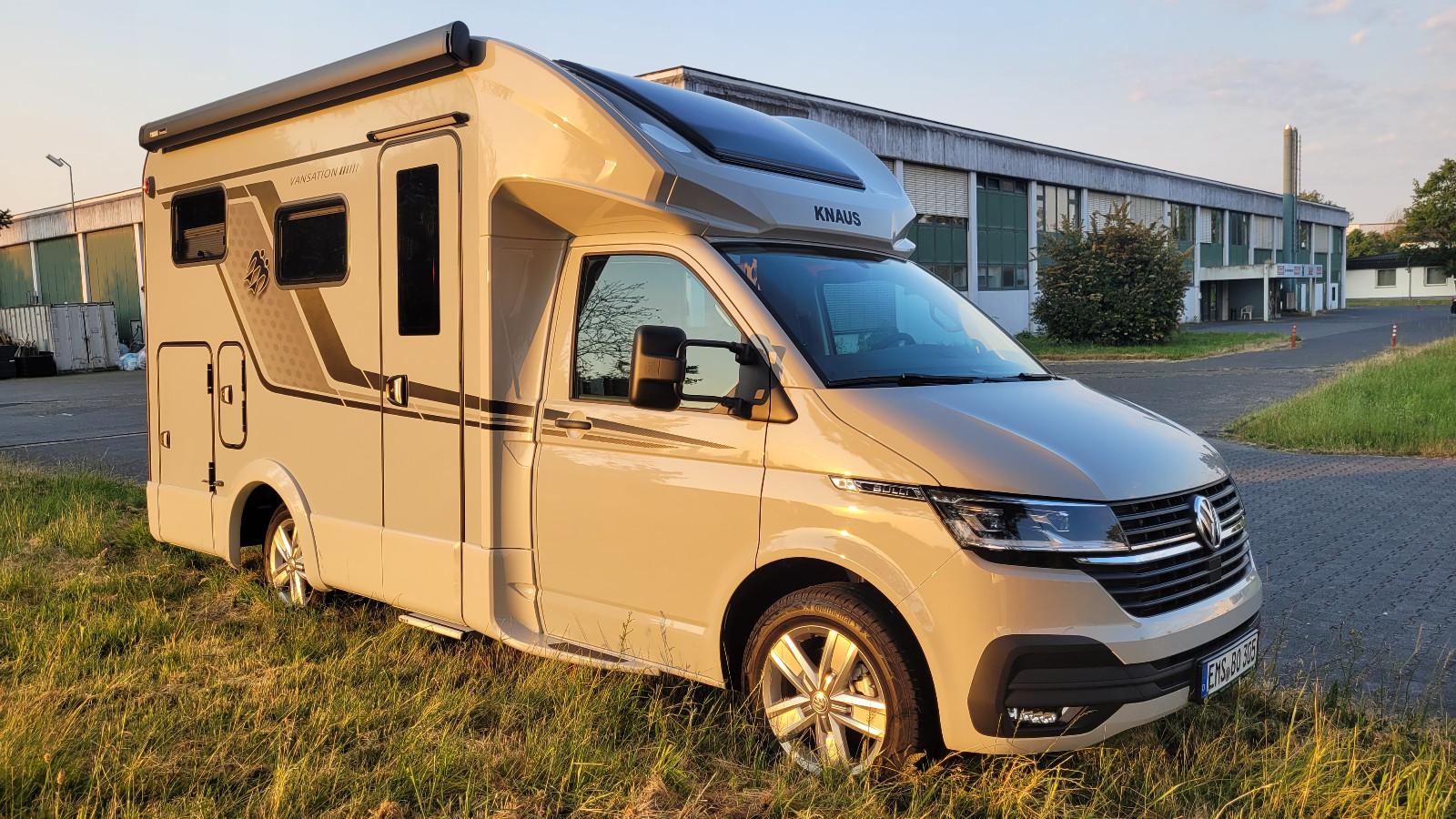 Knaus Reduziert Tourer Van 500 MQ  für 4, Autom, TV