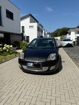 Ford Fiesta*Klima*Radio*8-Fach - Ford Fiesta Gebrauchtwagen in Aachen