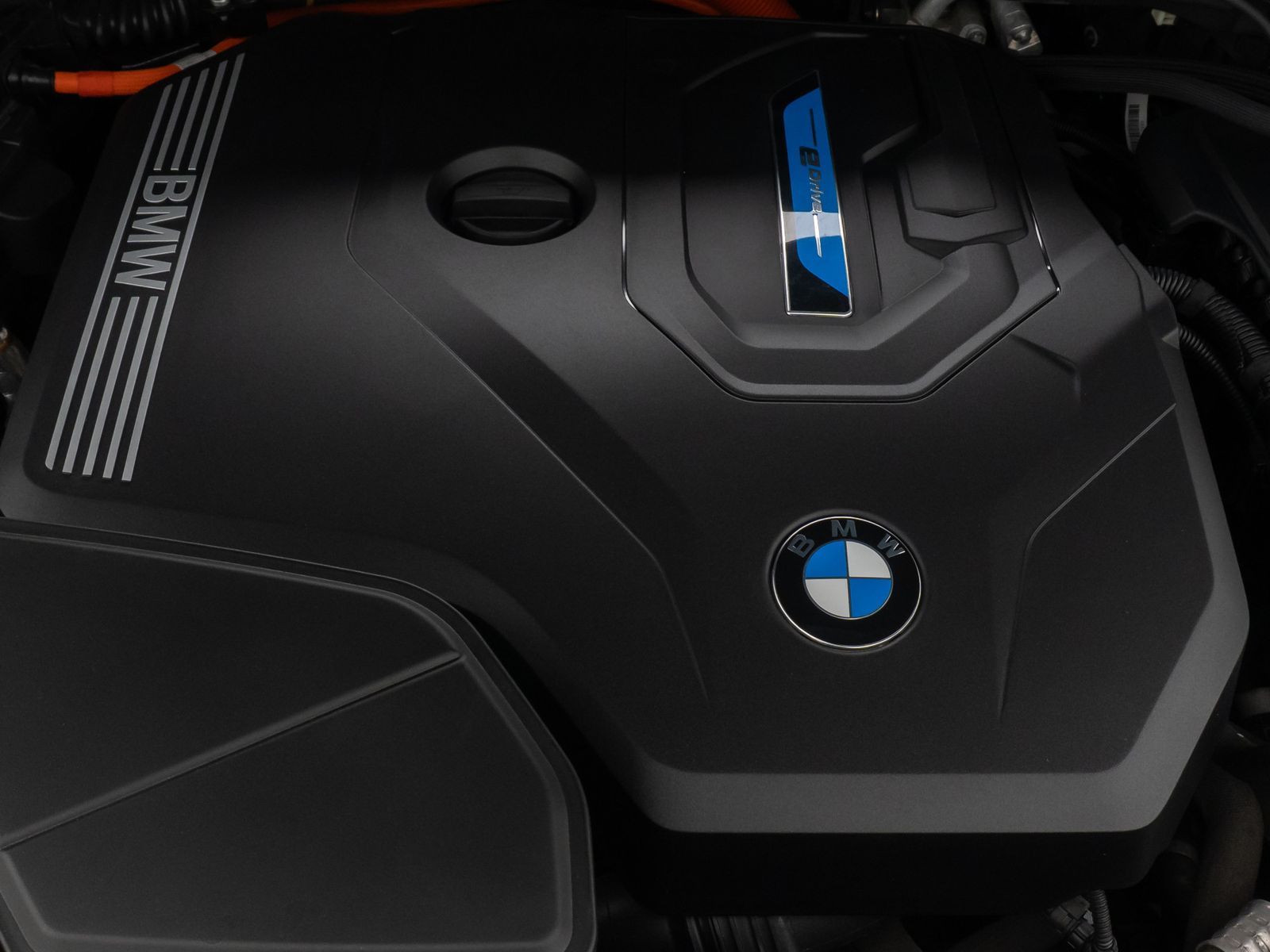 Fahrzeugabbildung BMW X3 xD30e xLine DAB Kamera AHK Alarm Panorama H/K