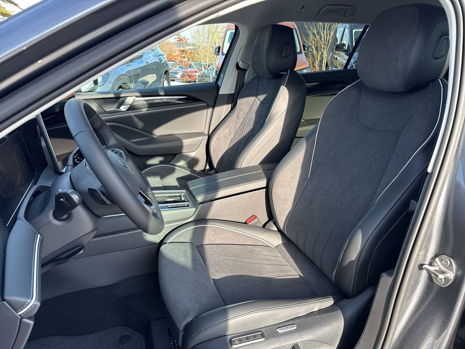 Volkswagen Passat - Bild 14